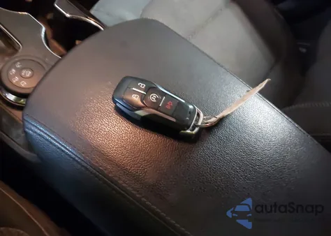 2017 Ford Explorer Xlt z USA, uszkodzony, nr VIN 1FM5K8D82HGD60996